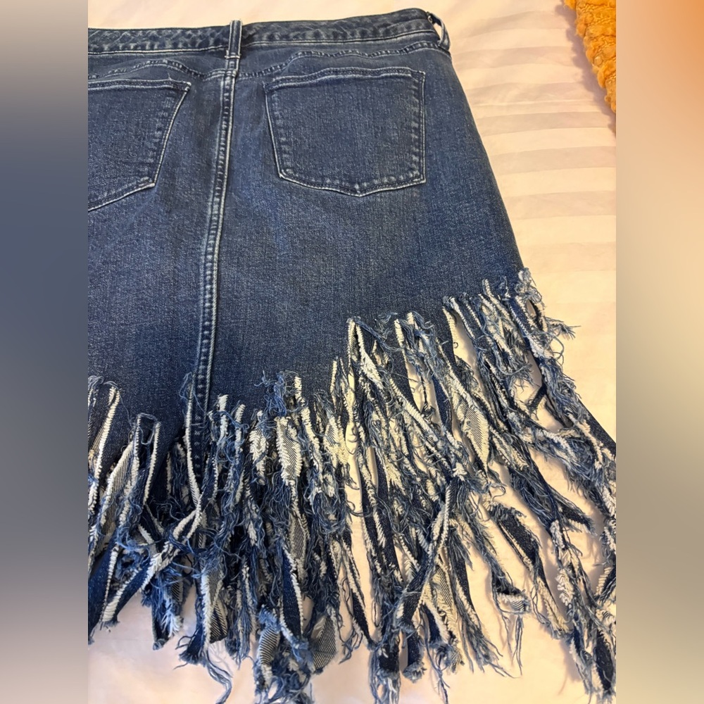 UNIVERSAL THREADS Blue Jean Fringed Skirt - Picture 7 of 11